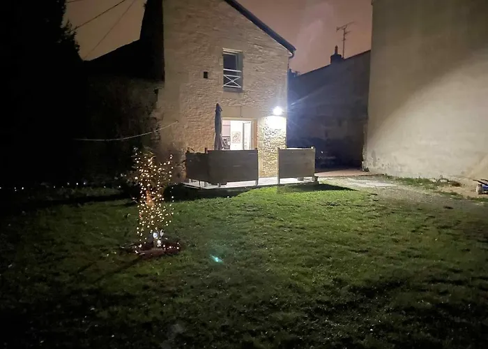 Apartamento With Garden Terrace And Free Parking